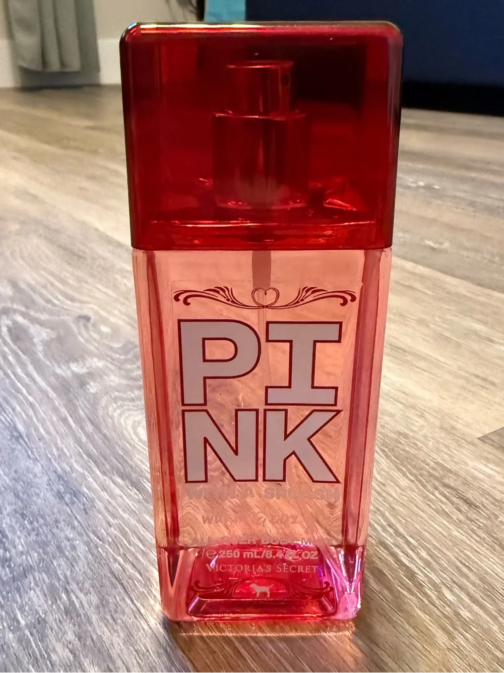 Victoria’s Secret PINK With a Splash Warm & Cozy Body Mist Retired Y2K 8.4oz Ful